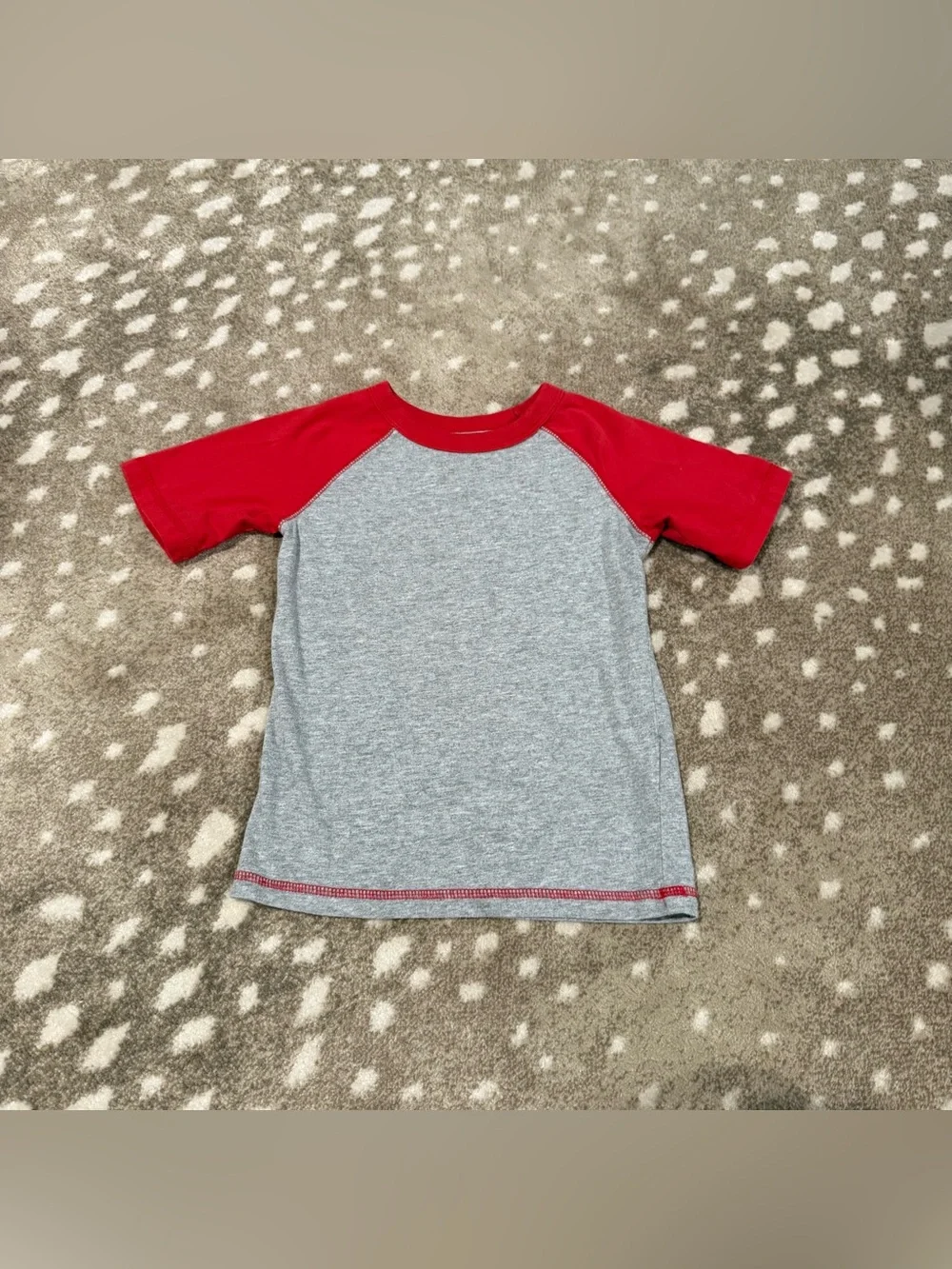 Bundle (4) Boys Short-Sleeve Shirts - Gray, Navy, Red, Maroon. Size 5